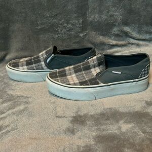 Women’s Asher Platform Checkered Vans